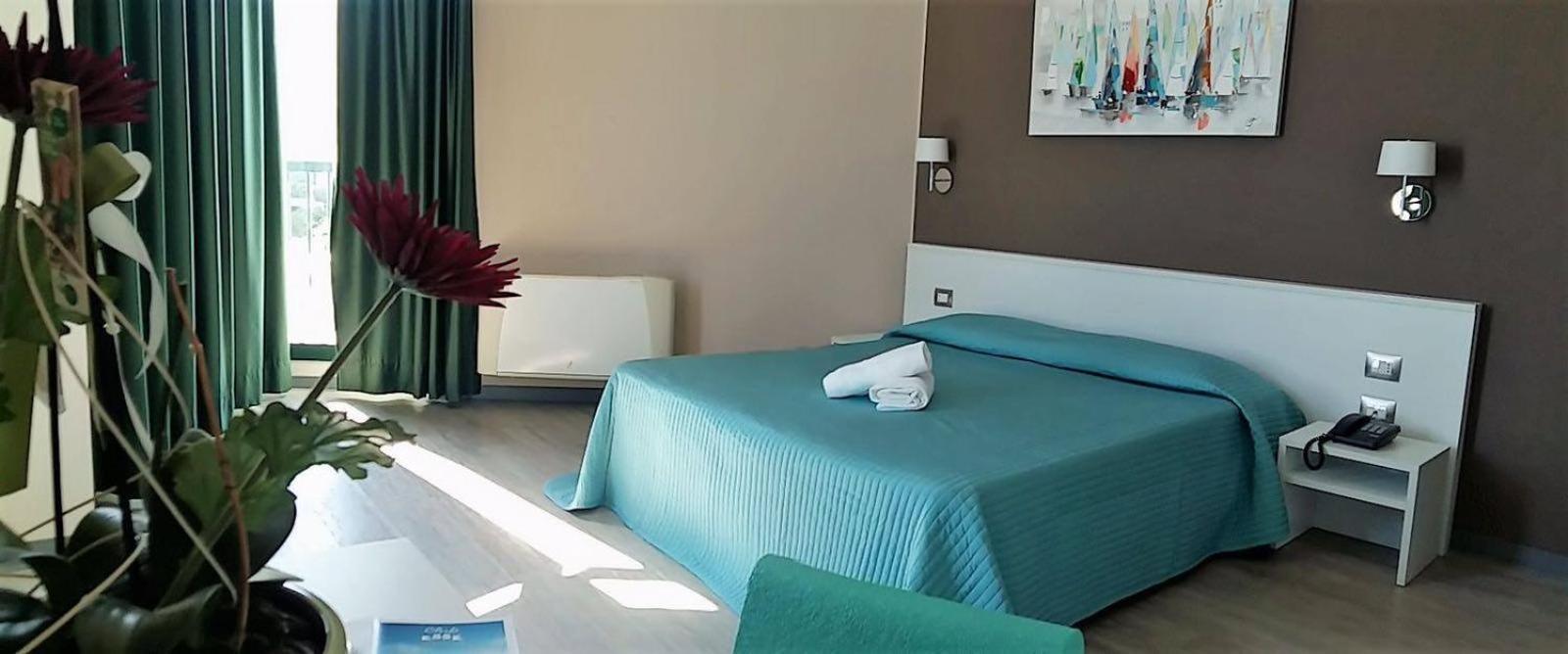 Club Esse Mediterraneo Montesilvano Marina Екстериор снимка