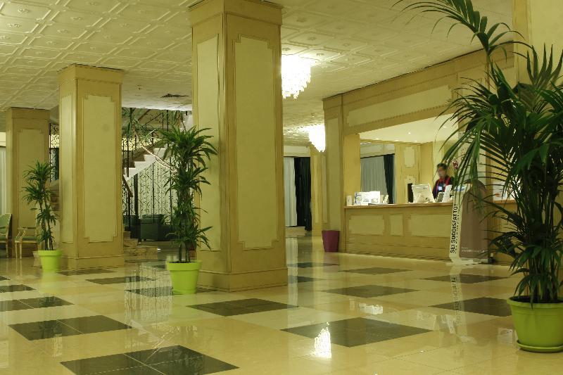 Club Esse Mediterraneo Montesilvano Marina Екстериор снимка